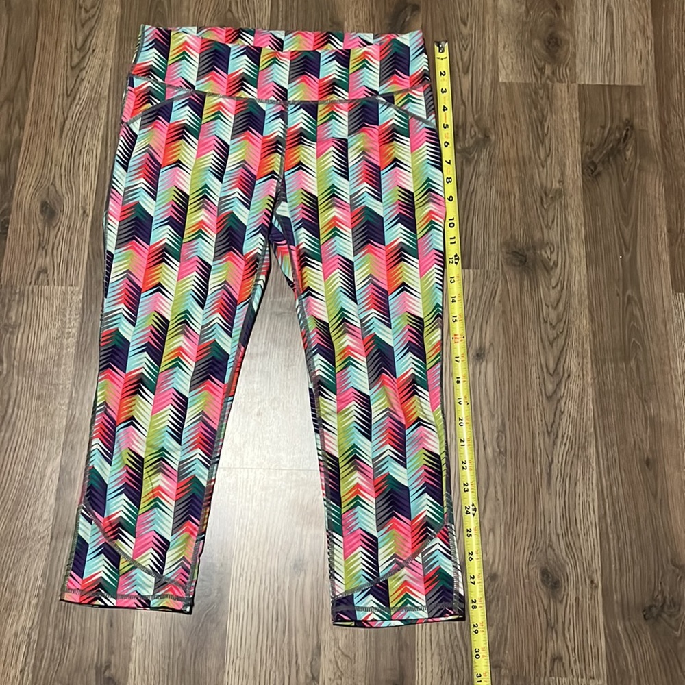 Fabletics W Capris - Picture 6 of 6